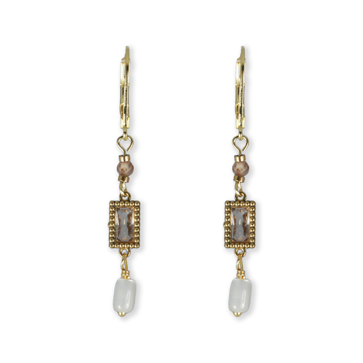 Nona oorbellen met variërende elementen, semi-precious wit