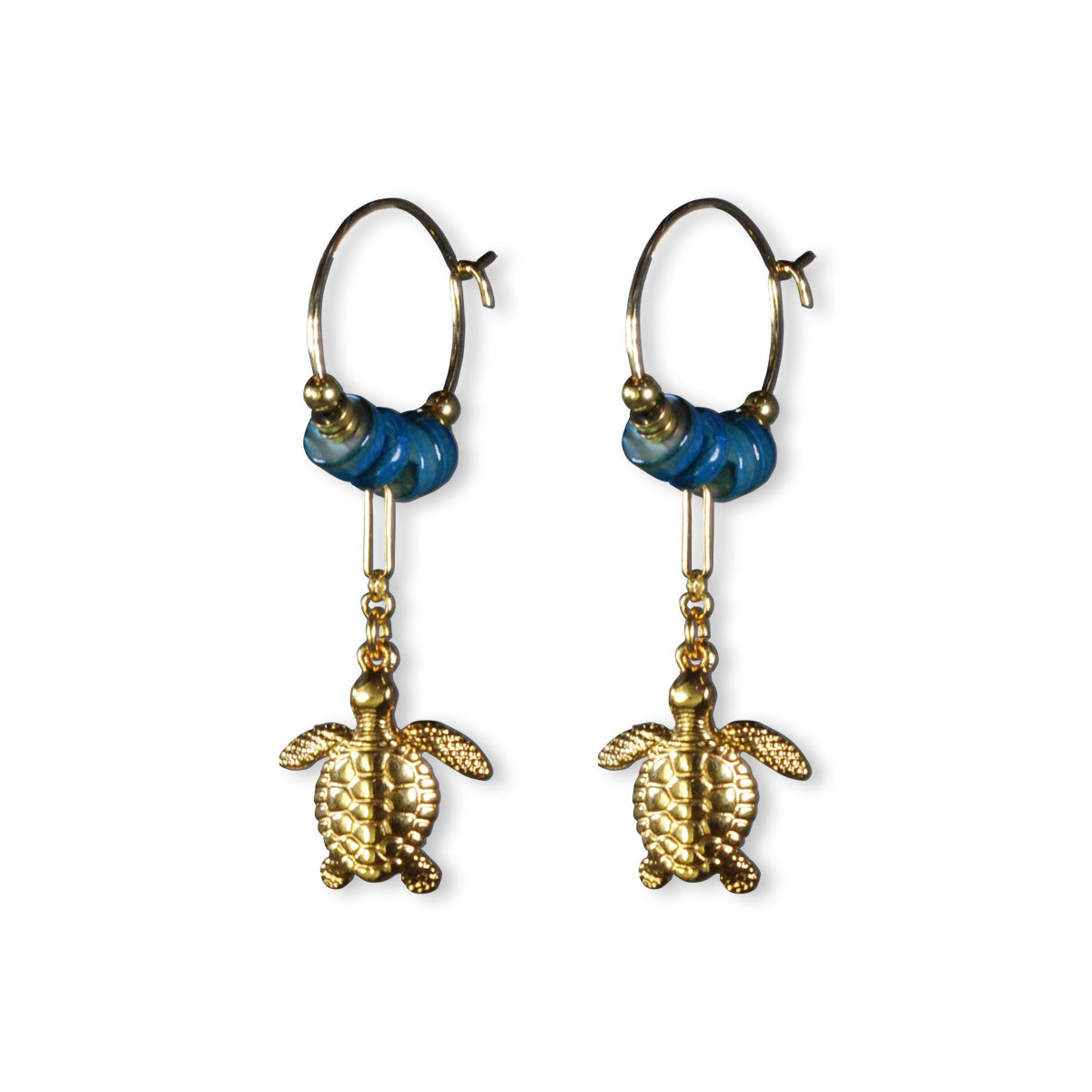 Nona oorbellen met gold plated charm en kralen