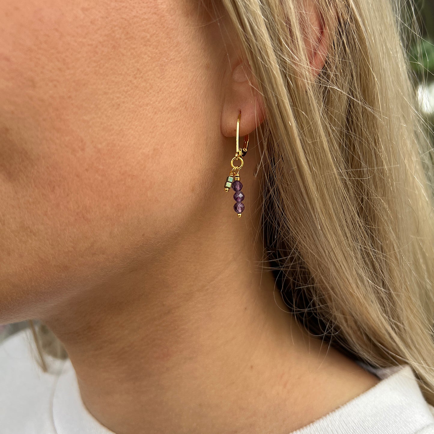Nona oorbellen met semi-precious stones