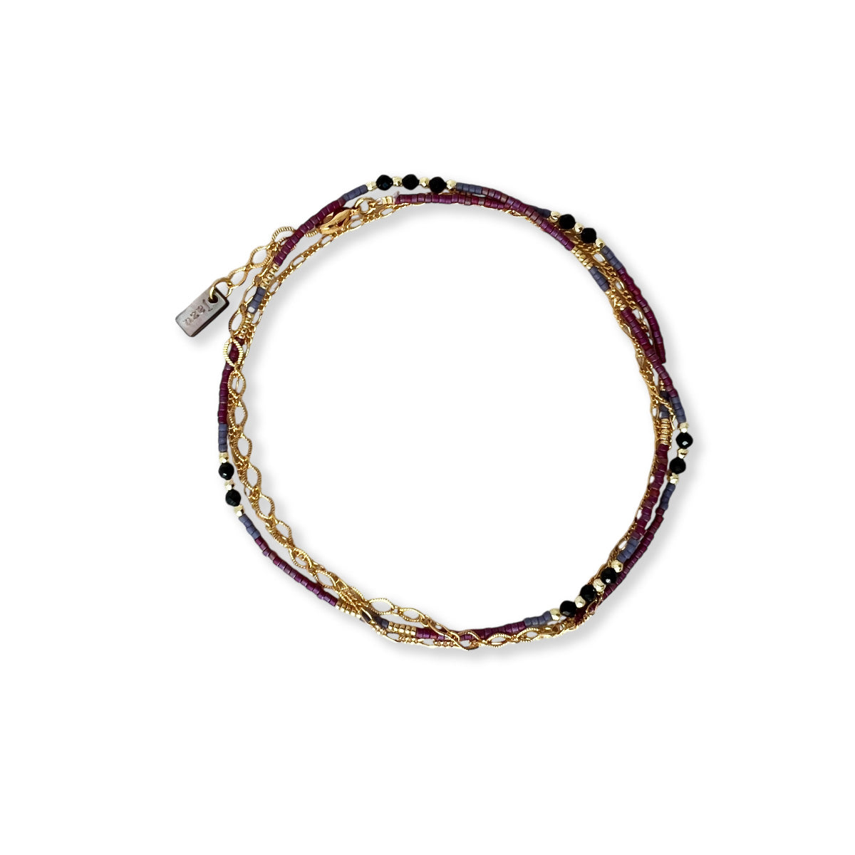Armbandje of ketting met kleine kraaltje en half edelsteentjes