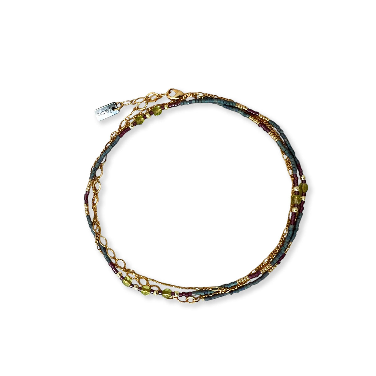 Armbandje of ketting met kleine kraaltje en half edelsteentjes
