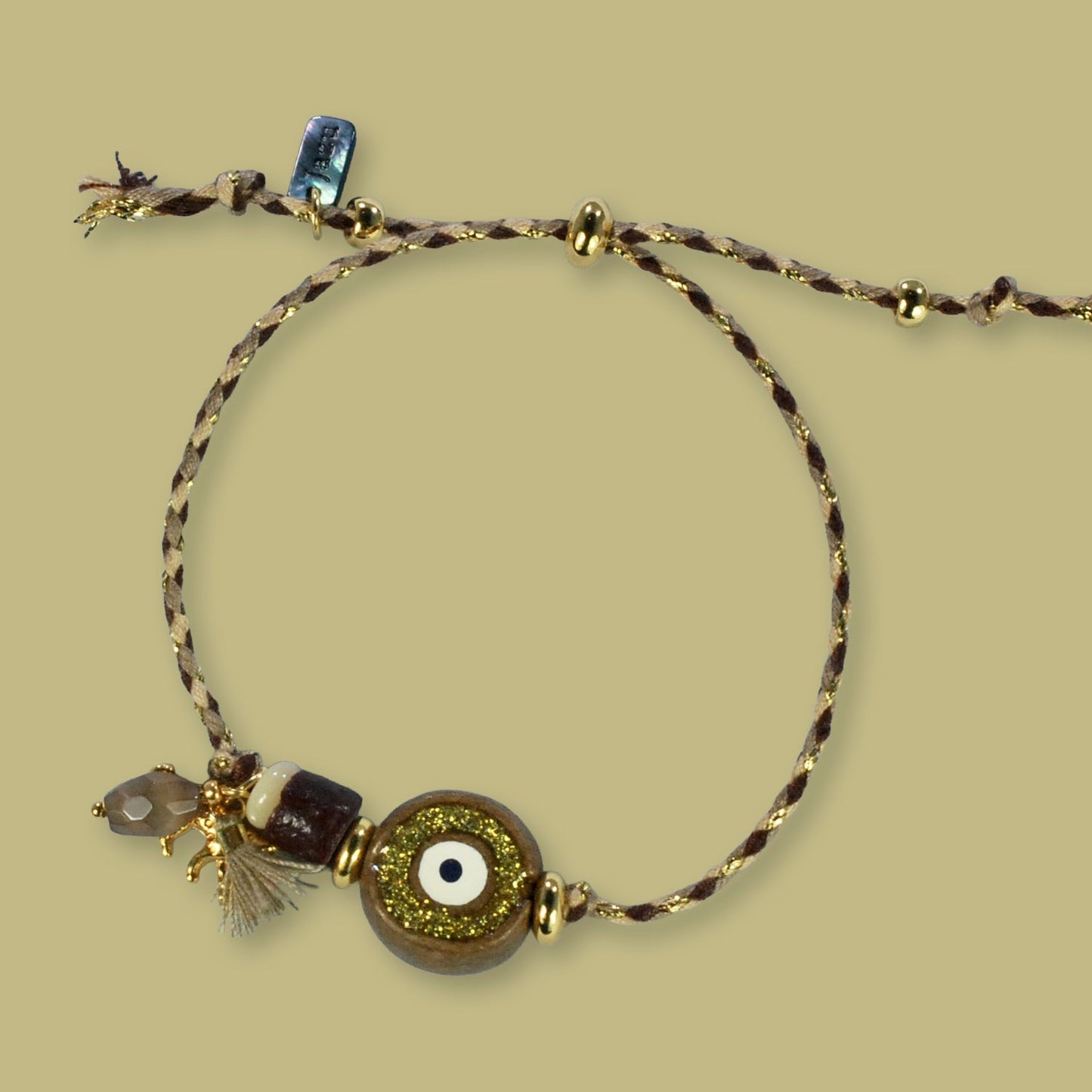 Unieke, handgemaakte armbandjes met evil eye