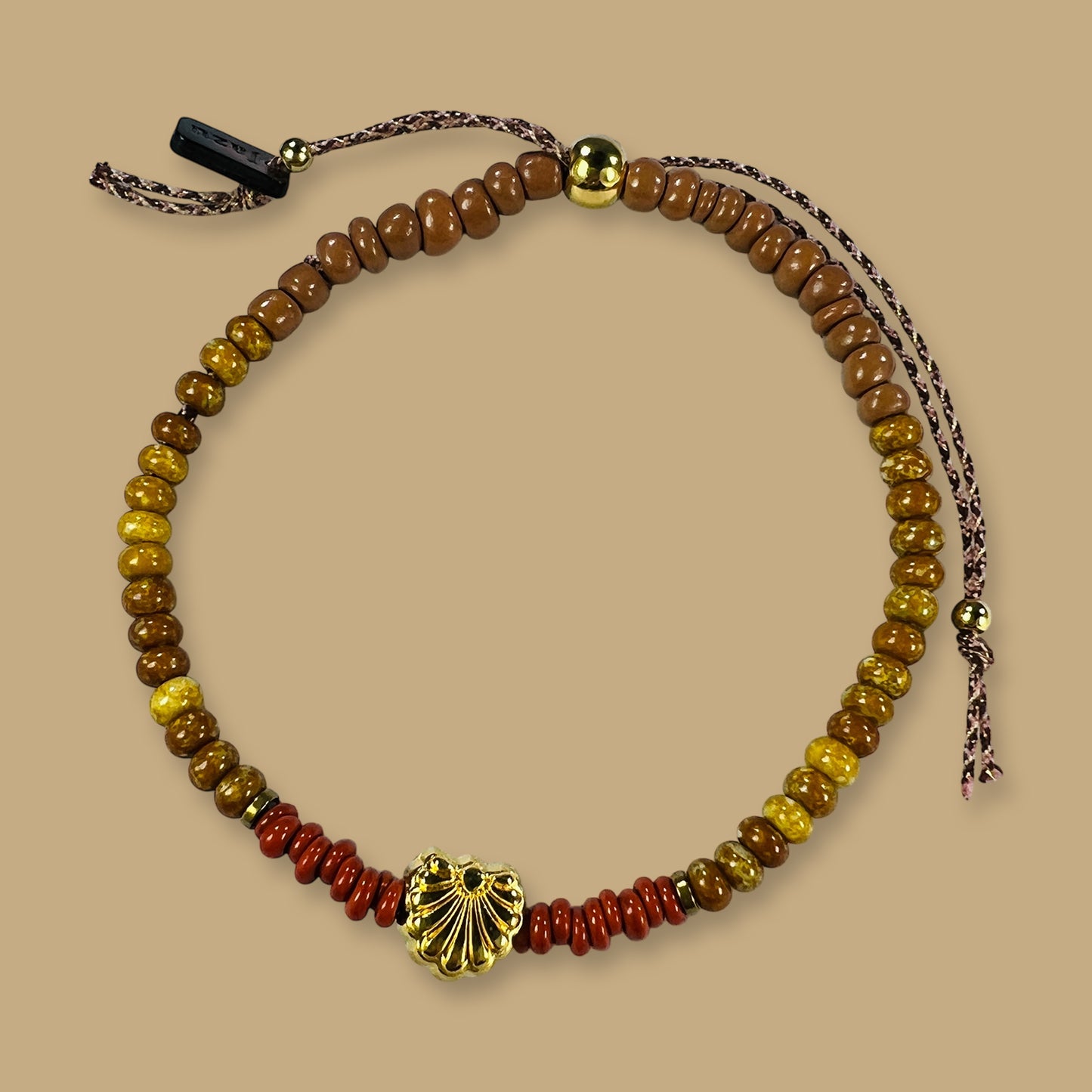 Handgemaakte armbanden met Afrikaanse kralen