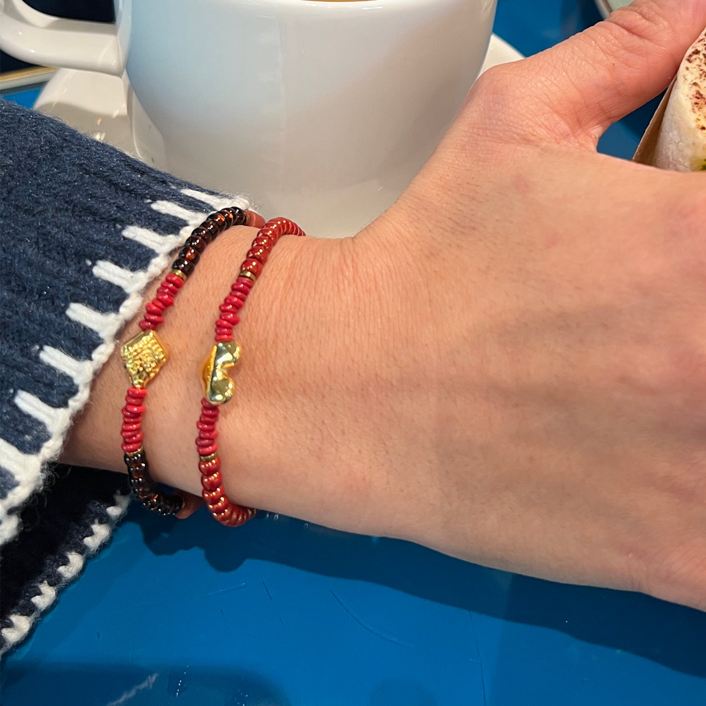 Handgemaakte armbanden met Afrikaanse kralen