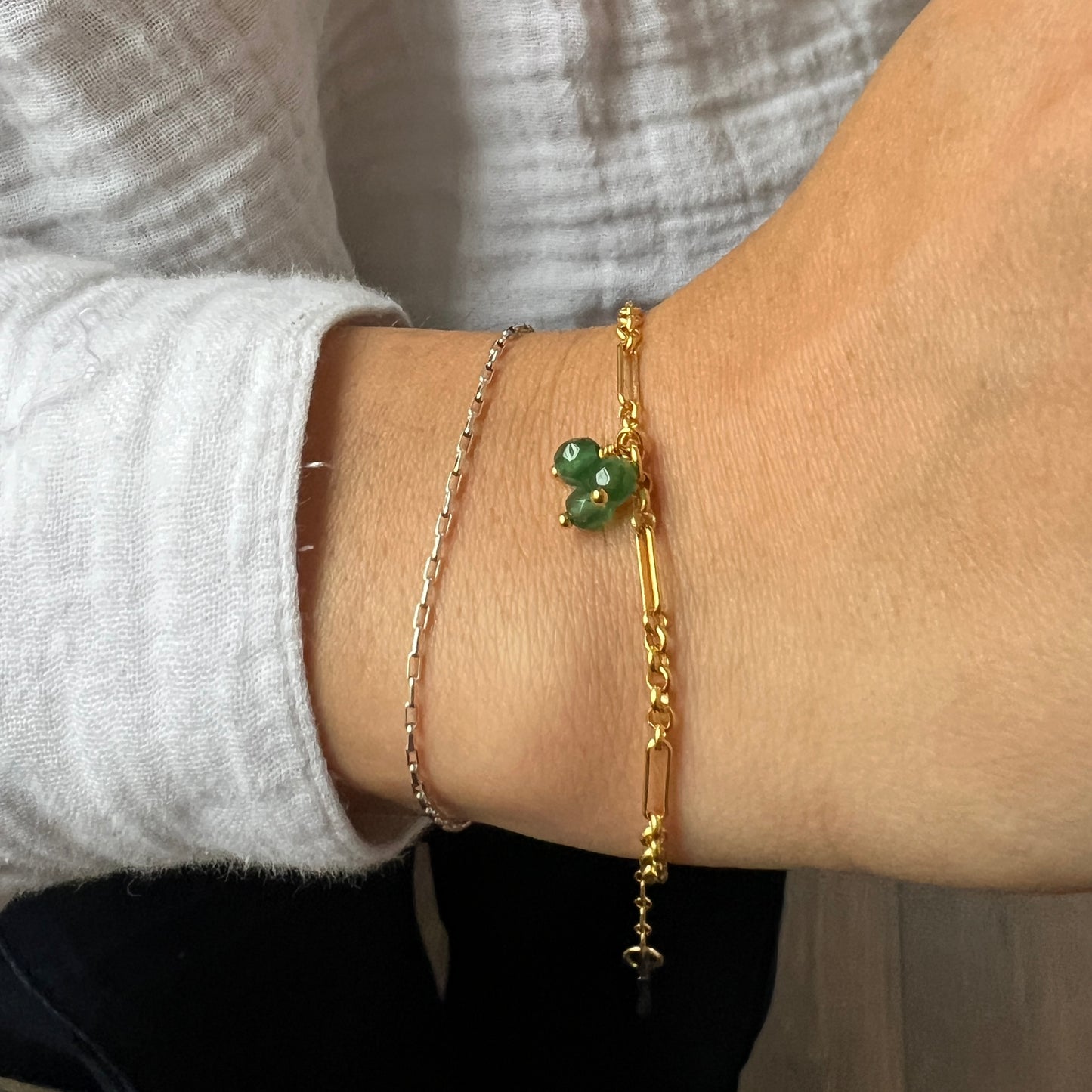 Nona Ohrringe mit Halbedelsteinen